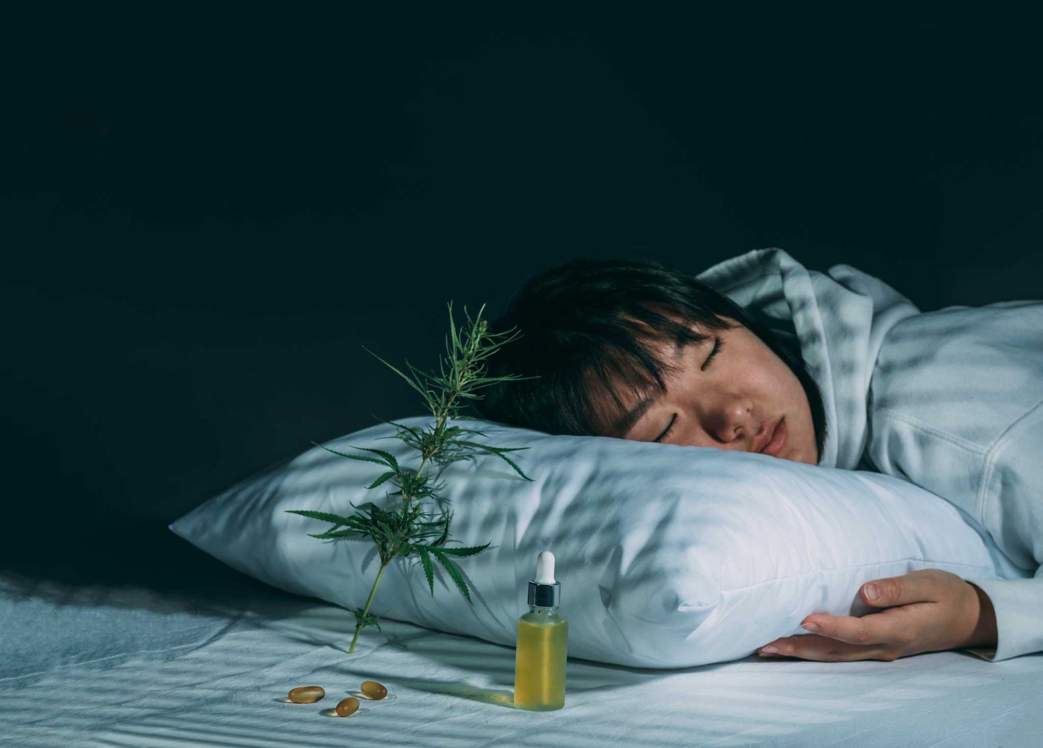 Is It Safe to Mix Melatonin and Other Sleeping Medications With Marijuana?Post Image